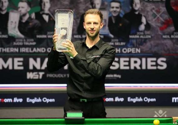 精彩絕倫的 精彩絕倫的