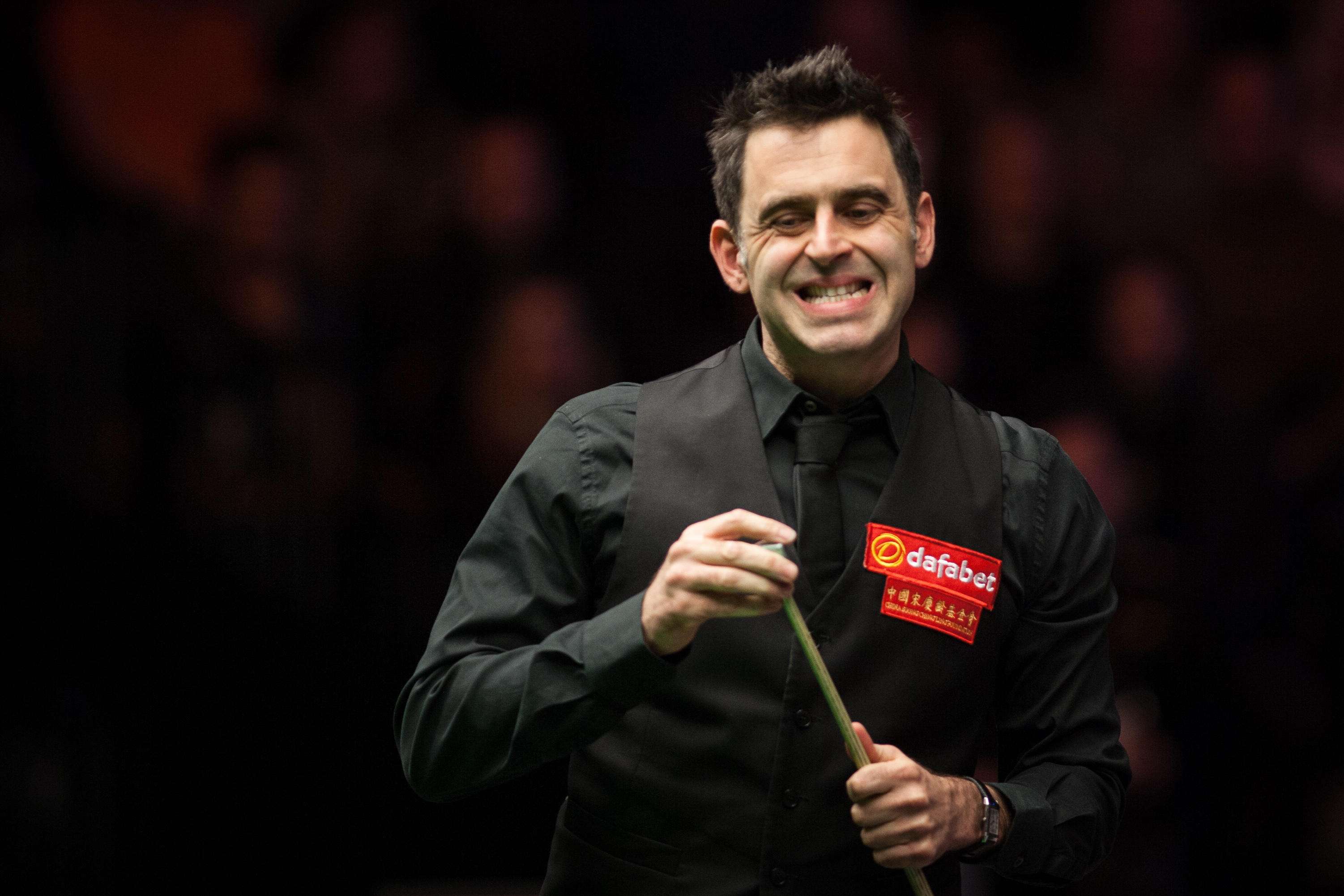 他在前半程 他在前半程