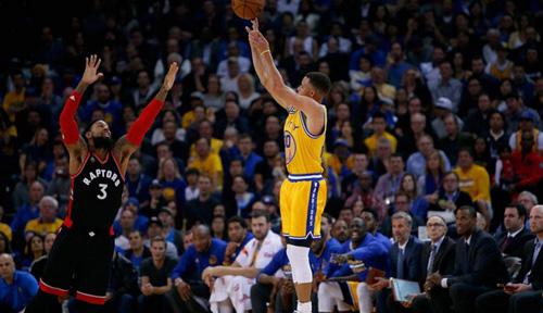 饰对卡卡的 饰对卡卡的